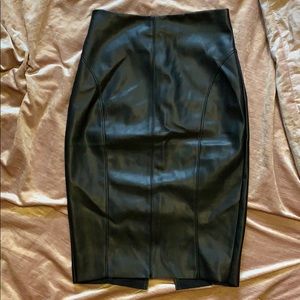 High wasted leather skirt